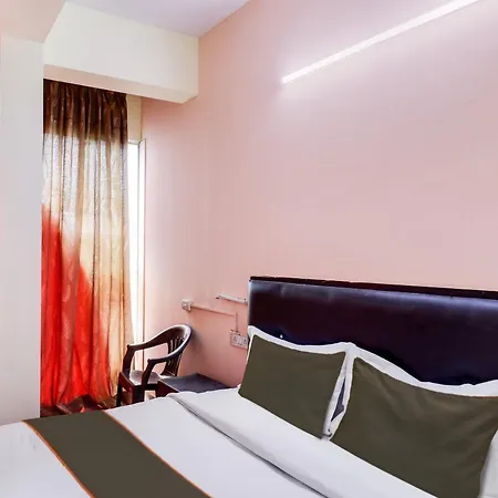 Hotel O Royal Galaxy
